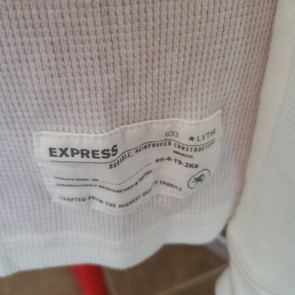 Express Mens Shirt - Picture 5 of 6